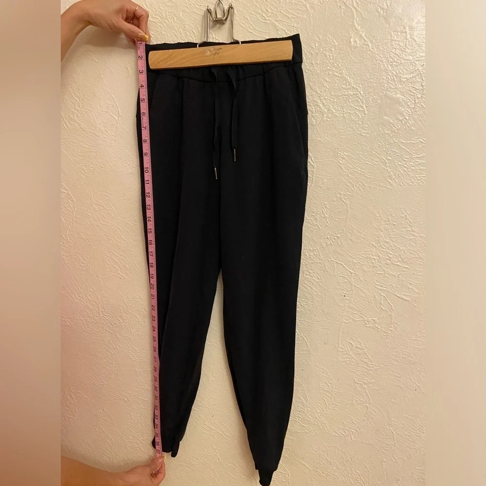 Lululemon joggers